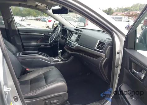 2018 Toyota Highlander Limited from USA, damaged, VIN 5TDDZRFH7JS497913